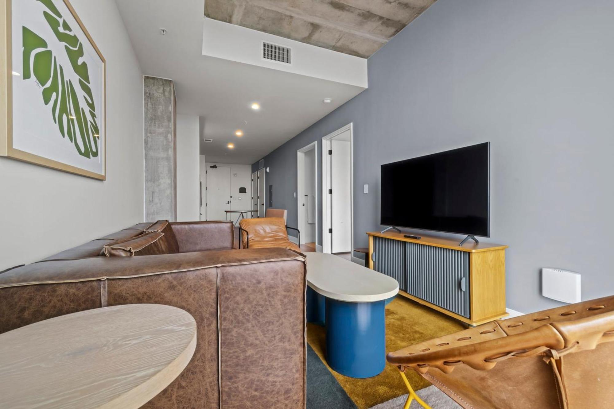 Modern 1Br Condo On Rainey St With Pool And Views Austin Ngoại thất bức ảnh